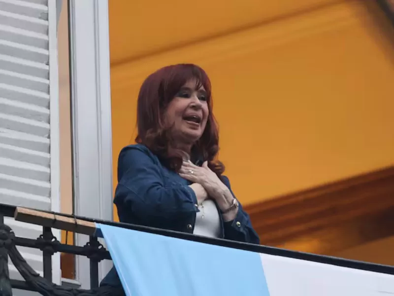 Cuando el cuerpo habla: la operacion de Cristina y el silencio del poder