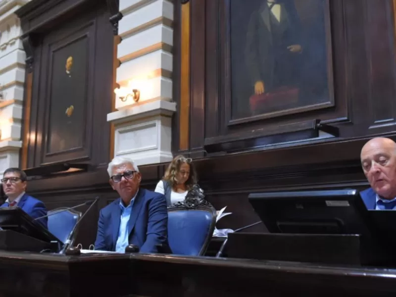 La Provincia avanza en la regulacion de los celulares en las aulas