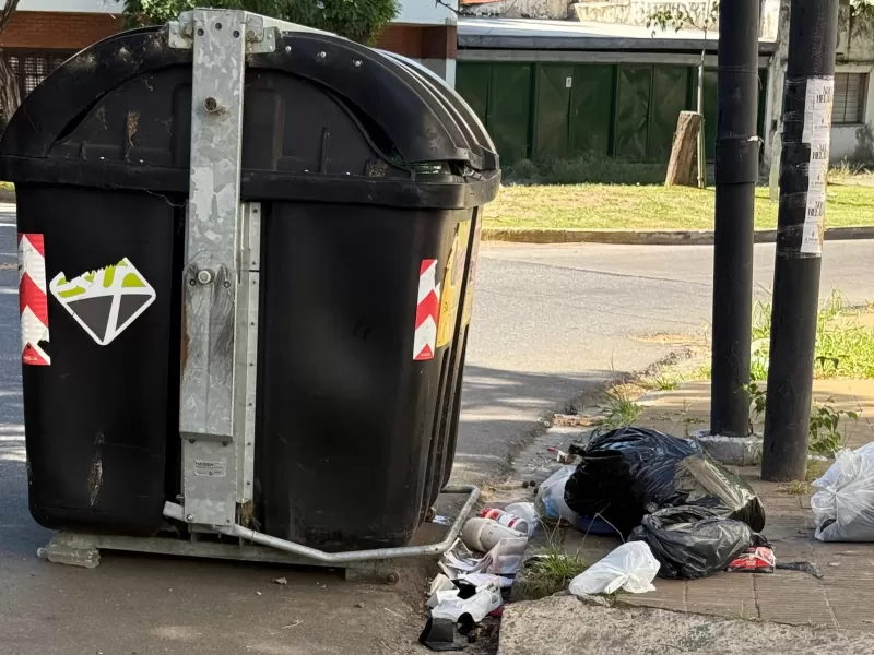 Derechos en el discurso, pobreza en el recibo de sueldo de los trabajadores municipales, el doble estándar