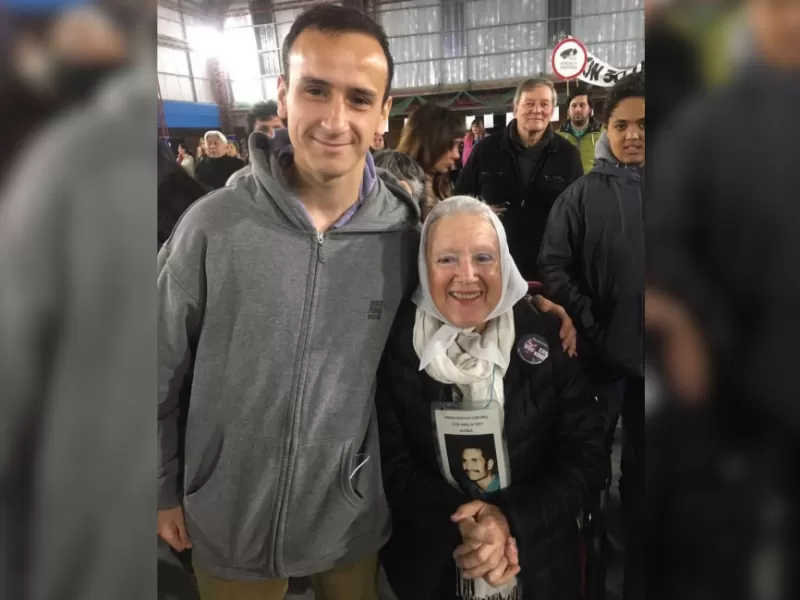 Federico Rivarola, el infiltrado K que incomoda a los libertarios en La Plata