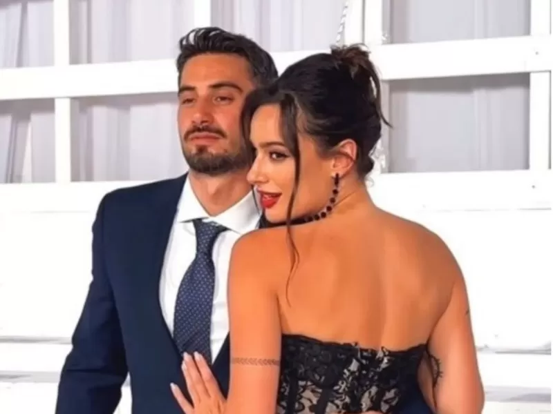 Juli Poggio y Occhiato? o Laurita Fernandez y Occhiato?