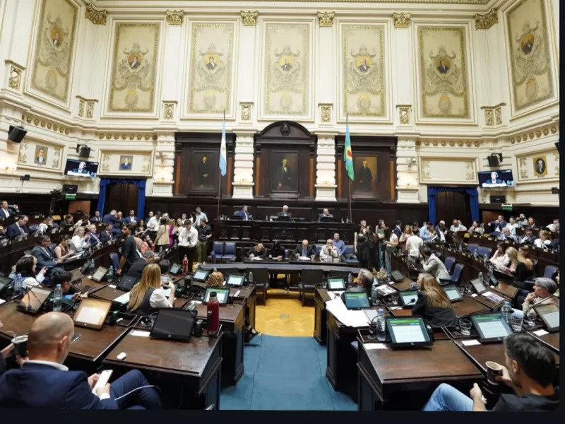 La Provincia avanza en la regulacion de los celulares en las aulas