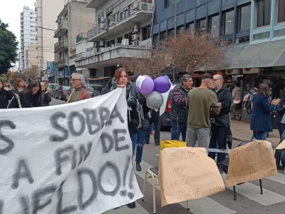 Trabajadores de Educaci&oacute;n dijeron basta: paro y movilizaci&oacute;n por salarios que no alcanzan ni para llegar a fin de mes
