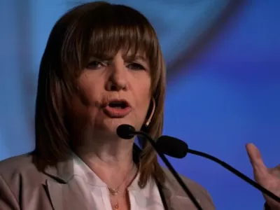 Chocobar vuelve al centro de la pelea: Bullrich rechaza a la fiscal Pernas y pone en discusi&oacute;n hasta d&oacute;nde debe llegar el respaldo a un polic&iacute;a